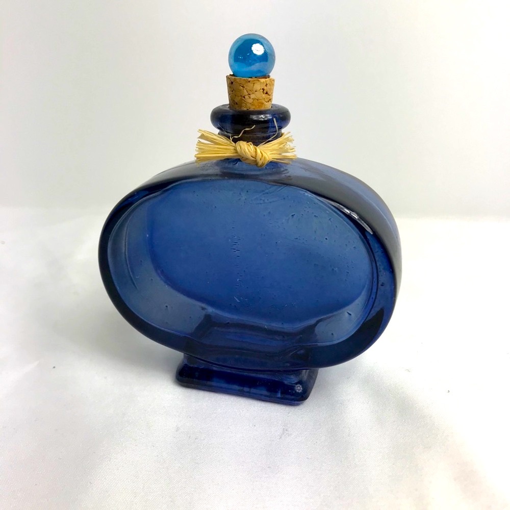 Oggi Corps Spain Cobalt Glass Stopper Bottle